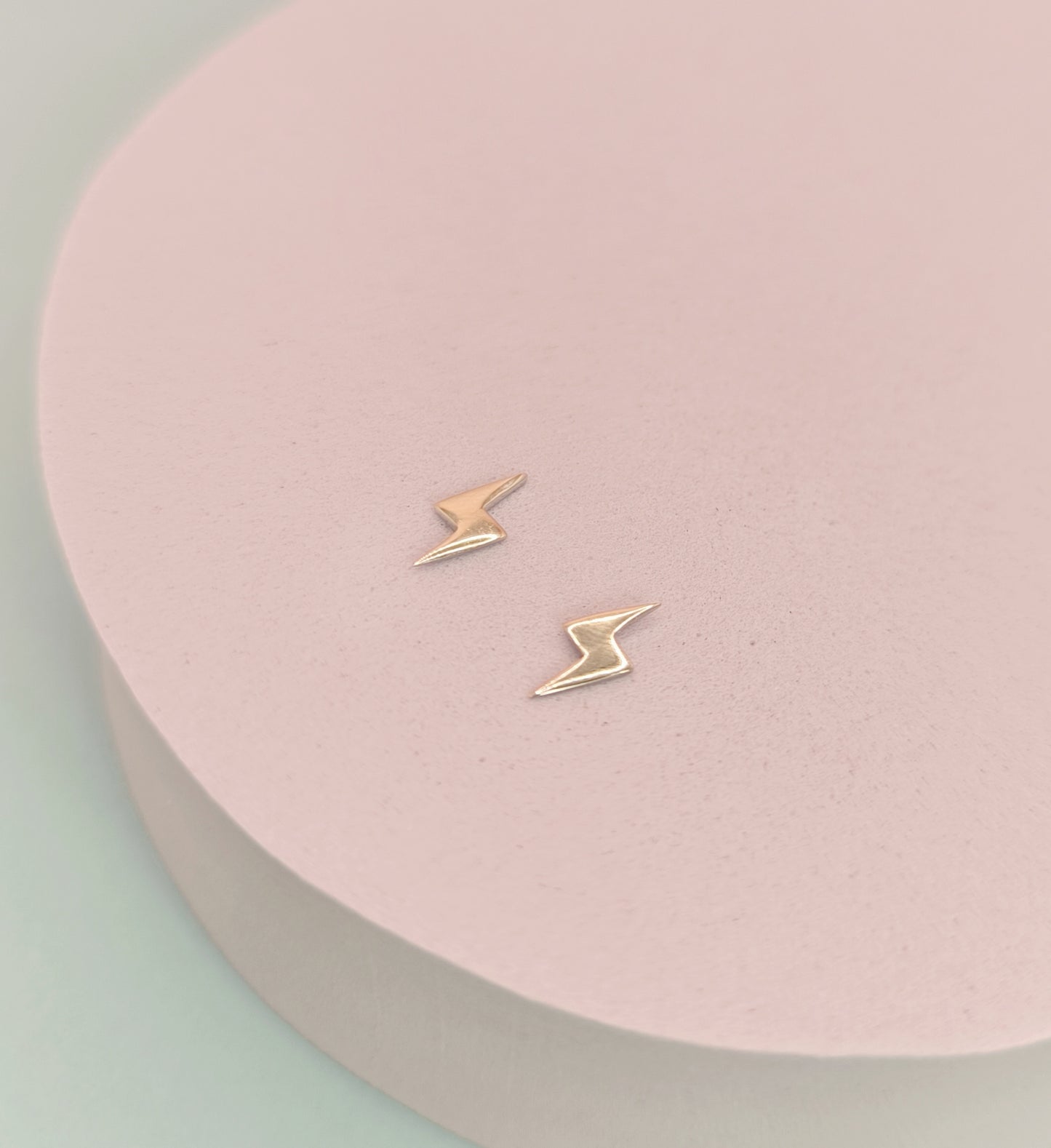 Lightning Bolt Stud Earrings – 925 Sterling Silver (Gold Plated & Silver)