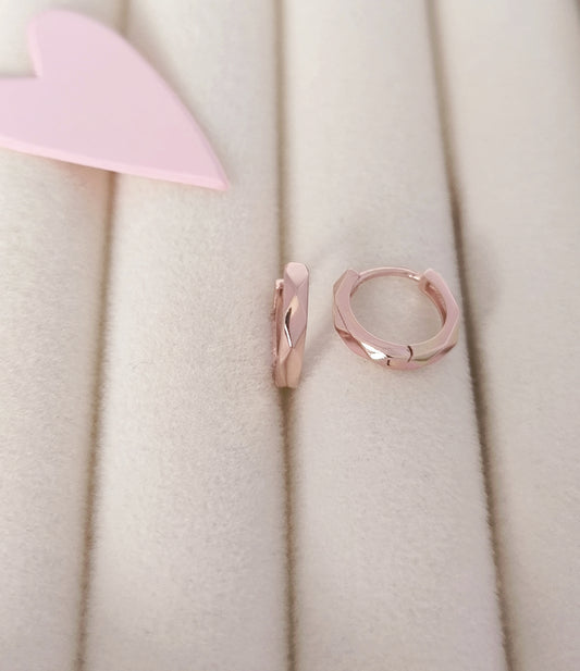 925 Sterling Silver Diamond-Shaped Huggie Hoop Earrings