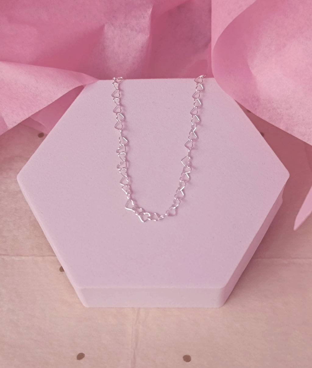 Heart Link Chain Necklace – 925 Sterling Silver. L003